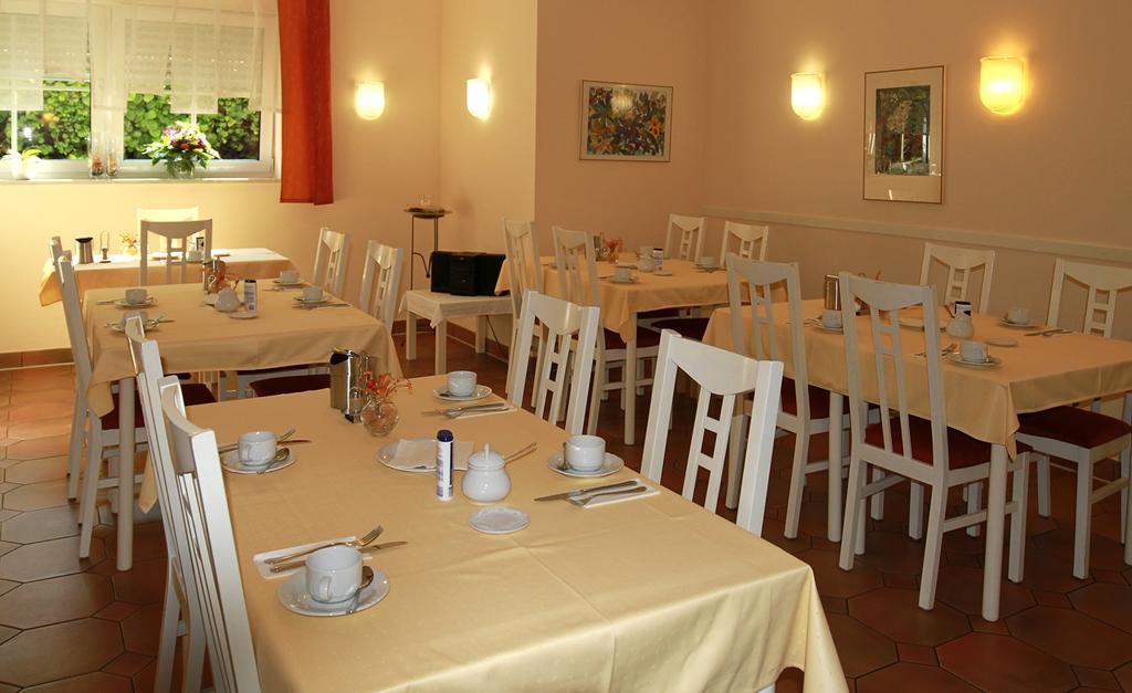 Am Park Hotel 3*
